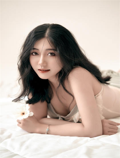 1000电影-女子看救援视频发现失联4天家人